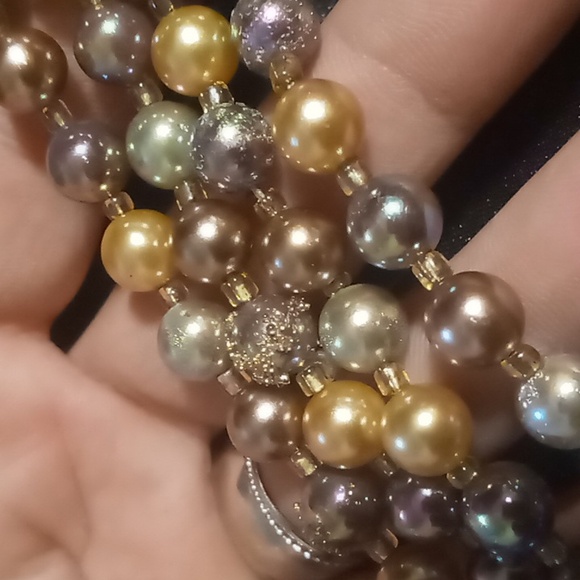 Vintage opalescent faux pearl and crystal cut glass 4 layers necklace - Picture 2 of 11